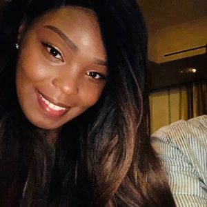 Meet your Posher, Kendra